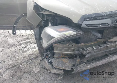 2022 Subaru Forester Limited из США, поврежденный, VIN JF2SKAPC7NH450179